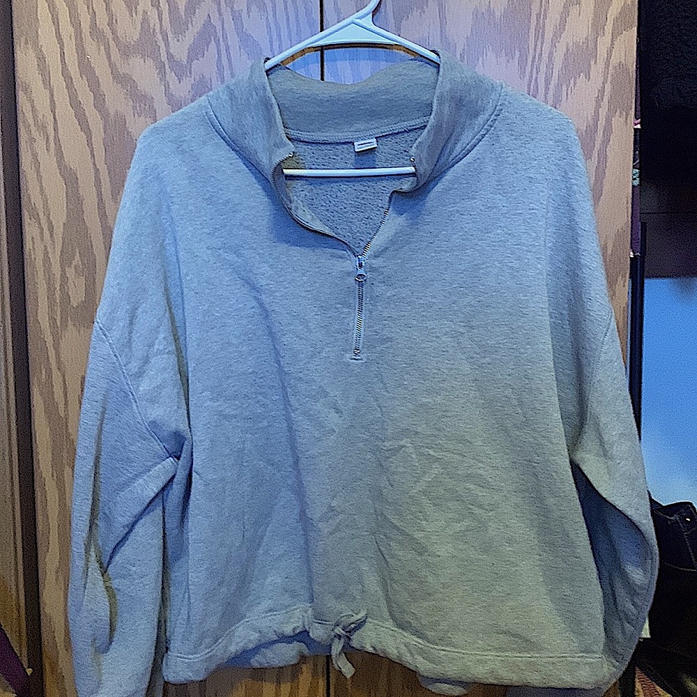 crop top sweater